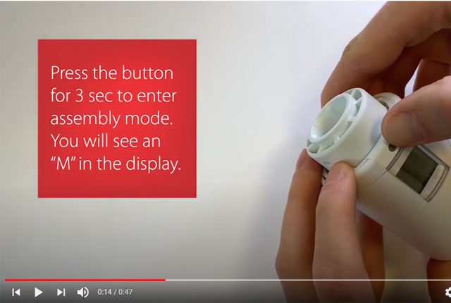 How to demount the adapter on a Danfoss Ally™ Radiator Thermostat