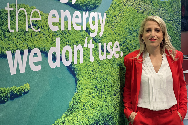 Залишатися на зв'язку Agata Fornasari