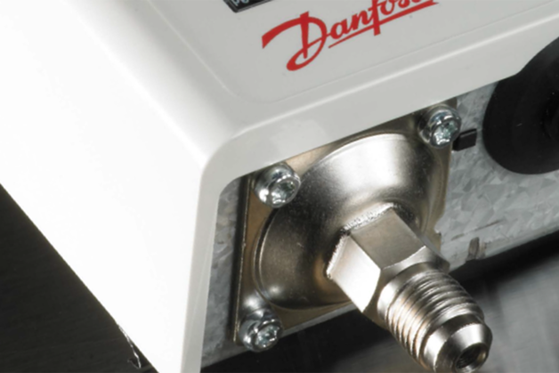 Overview of Danfoss pressure switches and thermostats
