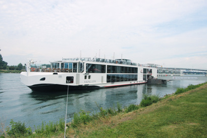VACON® drives provides quiet and clean river cruising