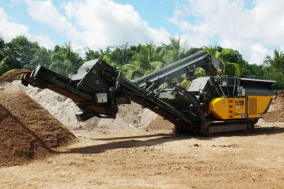 Robust drive solution for RUBBLE MASTER