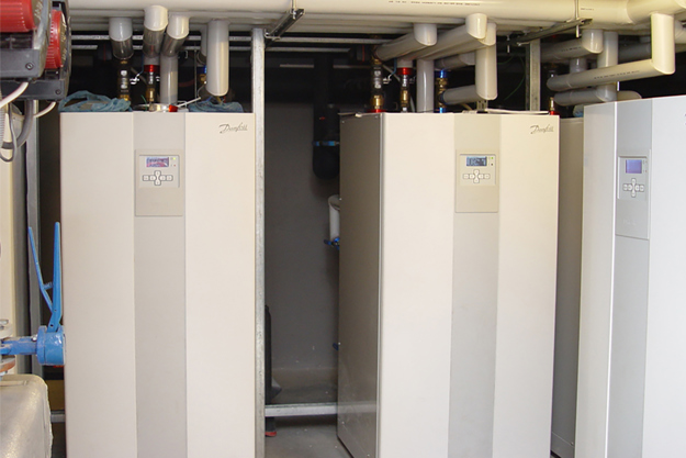 Heat Pumps - Danfoss