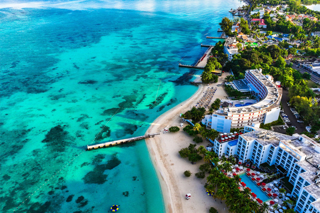 Gefico chooses Danfoss ceramic APP pumps and iSaves for modular SWRO solution