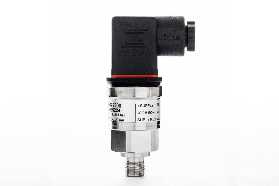 MBS 9300, milibar pressure transmitter for marine applications | Danfoss