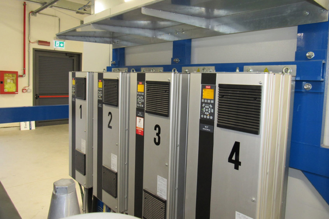 4 unidades VLT HVAC Drive FC 102 na fábrica de processamento de carne bovina da Centro Carni Company di Tombolo