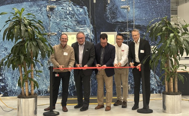 ribbon cutting at Danfoss commercial refrigeration testing lab opening