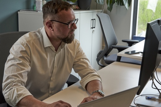 Krzysztof Kubicki, koordynator ds. sprzedaży w Danfoss Drives